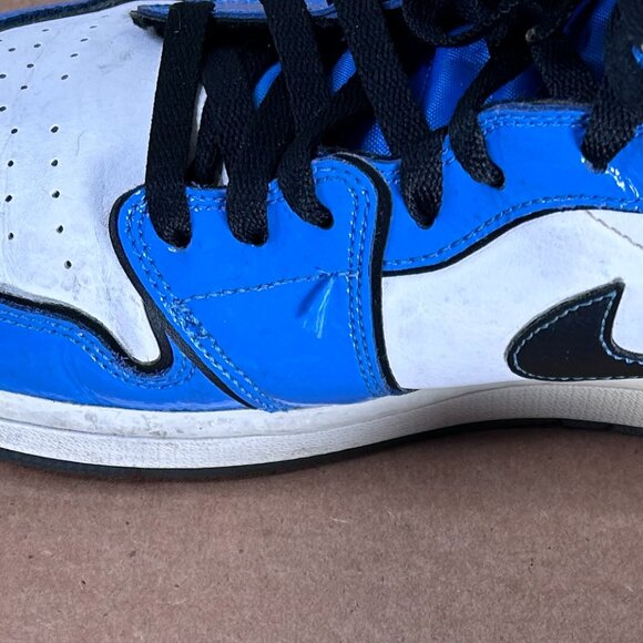 Nike Jordan 1 Mid Signal Blue Sneaker Shoes Men's 10.5 DD6834-402 - Picture 15 of 16